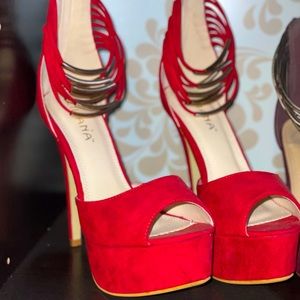 High-heeled  (6”) platform shoes! (Red, Sz. 9, Never Worn)